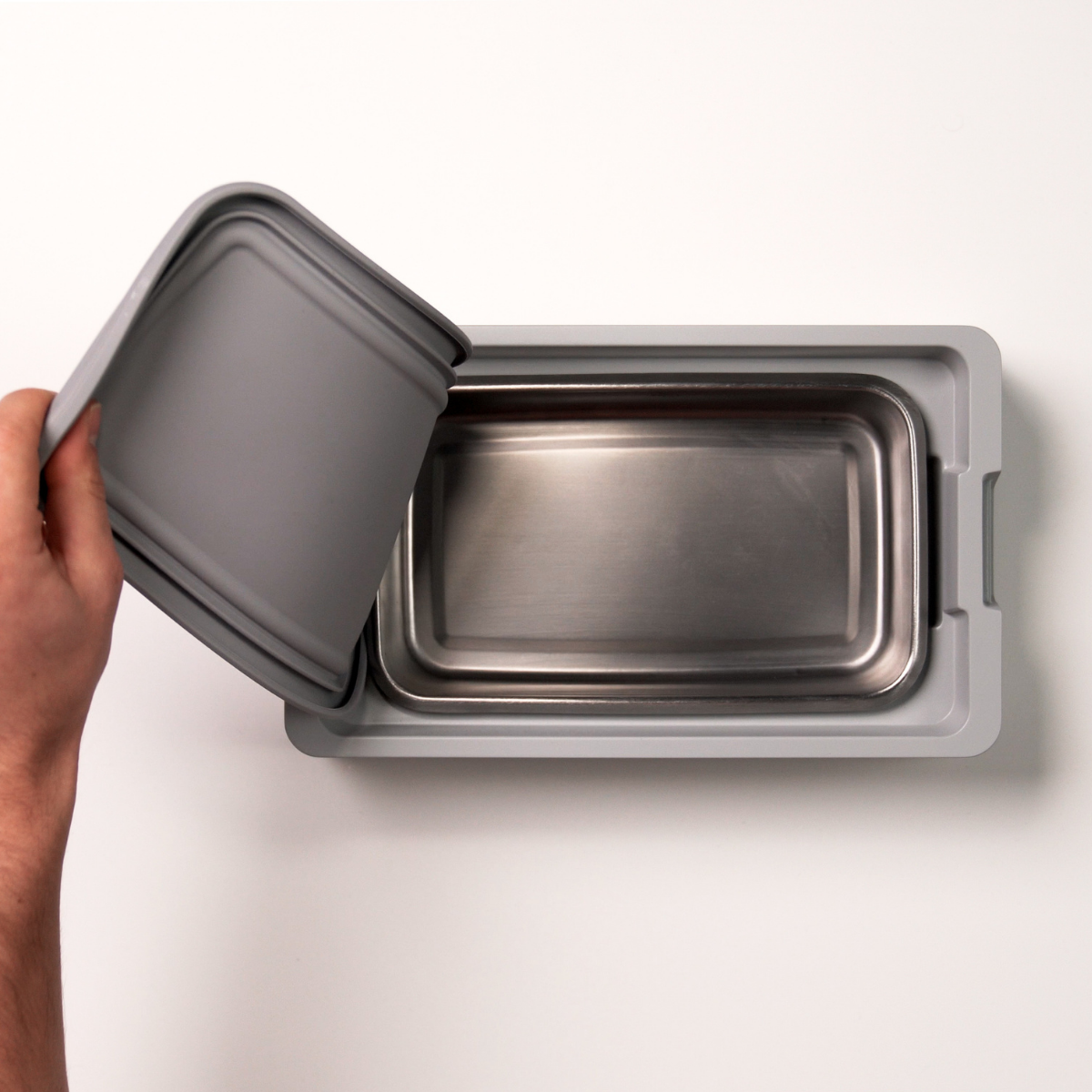 Food containers